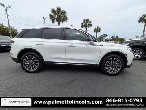 2023 Lincoln Corsair RESERVE