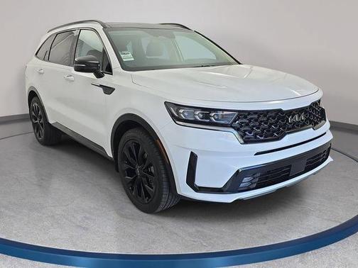 Glacial White Pearl 2023 Kia Sorento SX