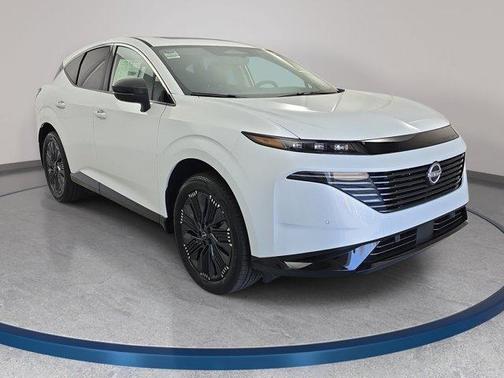 Everest White P 2026 Nissan Murano Platinum