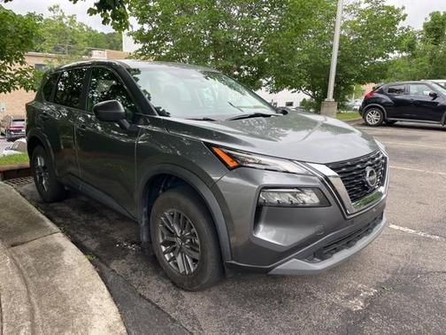 Gun Metallic 2023 Nissan Rogue S