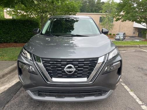Gun Metallic 2023 Nissan Rogue S