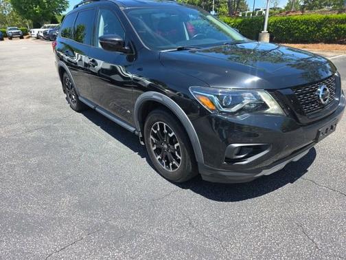 Magnetic Black 2019 Nissan Pathfinder SV