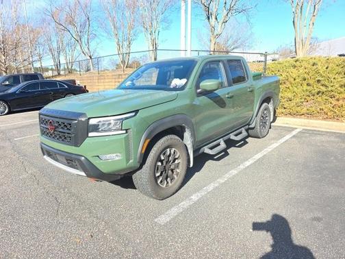 2024 Nissan Frontier PRO-4X