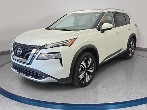 White 2022 Nissan Rogue Platinum