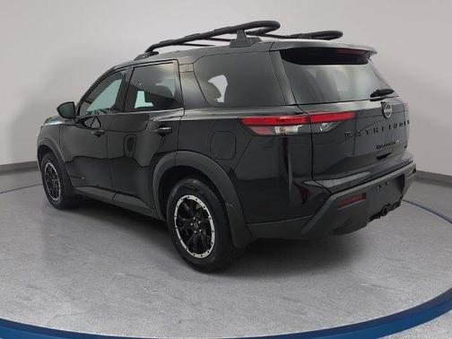 Black 2024 Nissan Pathfinder Rock Creek