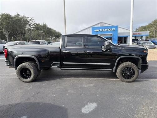 2024 Chevrolet Silverado 3500 High Country