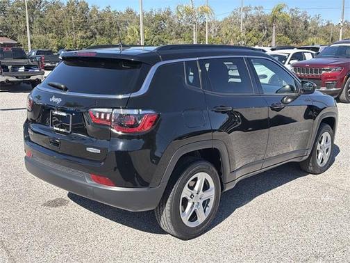 2023 Jeep Compass Latitude