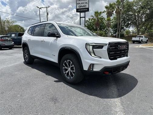 2025 GMC Acadia AT4