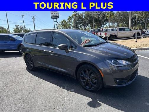 2020 Chrysler Pacifica Touring-L Plus