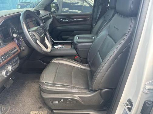 White 2021 GMC Yukon Denali