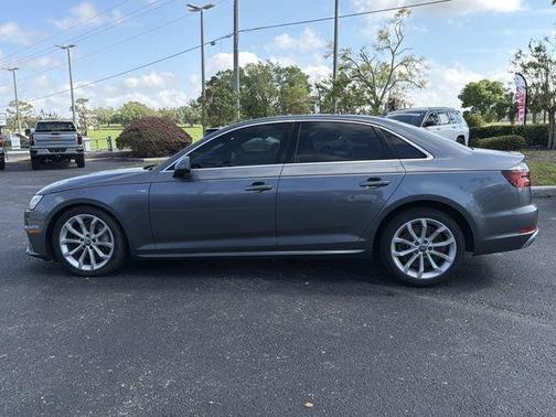2019 Audi A4 2.0T Prestige