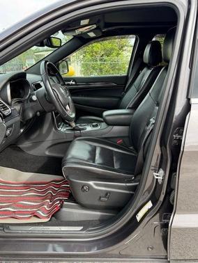 2020 Jeep Grand Cherokee Overland