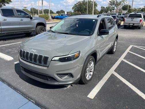 2022 Jeep Cherokee Latitude Lux
