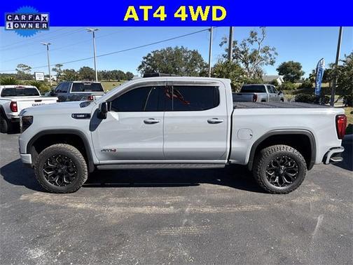 2025 GMC Sierra 1500 AT4