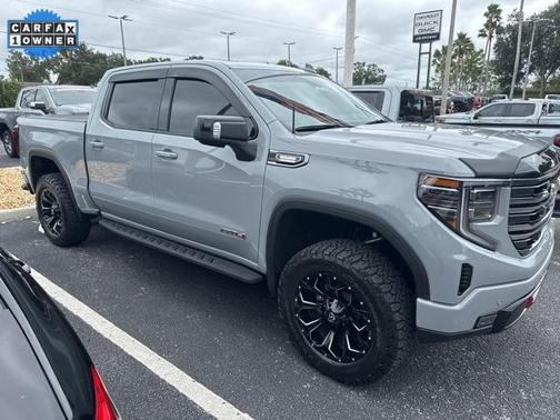 2025 GMC Sierra 1500 AT4