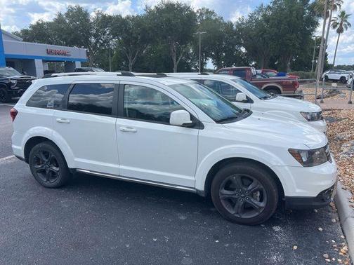 Vice White 2020 Dodge Journey Crossroad
