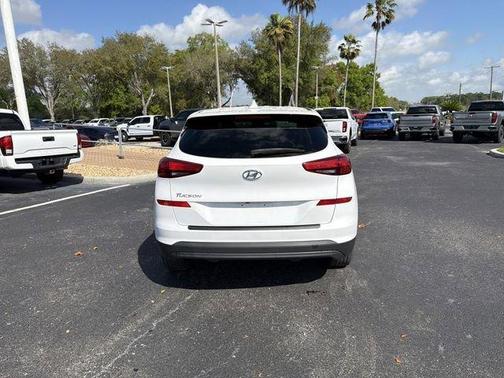 2020 Hyundai TUCSON SE