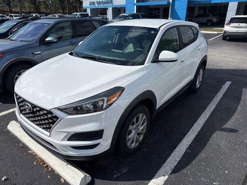 2020 Hyundai TUCSON SE