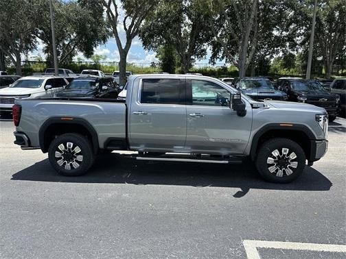 2025 GMC Sierra 2500 Denali