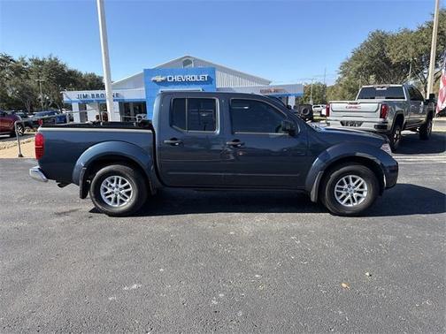 2017 Nissan Frontier SV