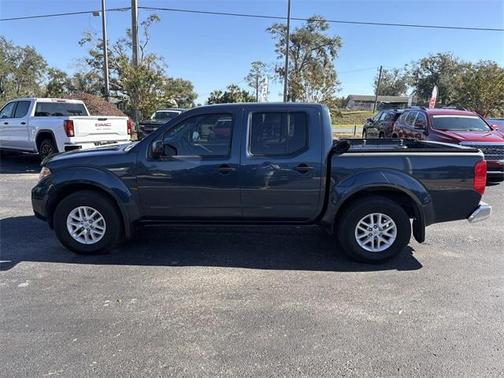 2017 Nissan Frontier SV