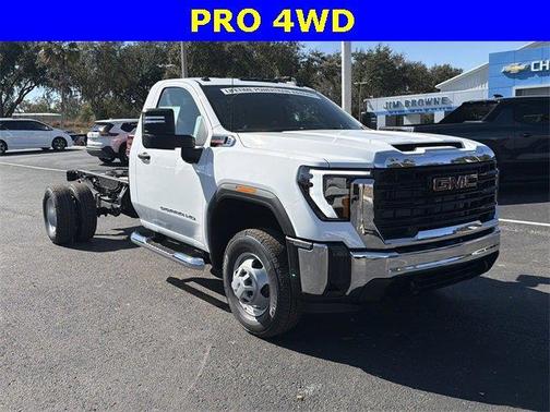 2026 GMC Sierra 3500 Pro