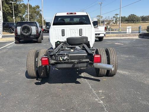 Summit White 2026 GMC Sierra 3500 Pro