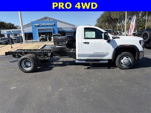 2026 GMC Sierra 3500 Pro