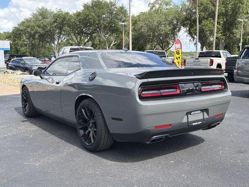 Destroyer Gray Clearcoat 2023 Dodge Challenger R/T Scat Pack