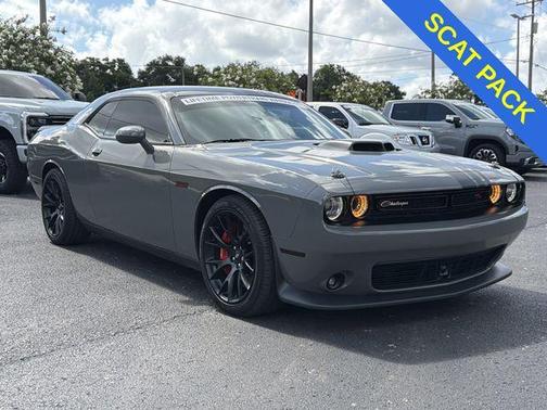 Destroyer Gray Clearcoat 2023 Dodge Challenger R/T Scat Pack
