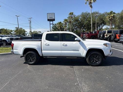 Ice 2023 Toyota Tacoma SR5