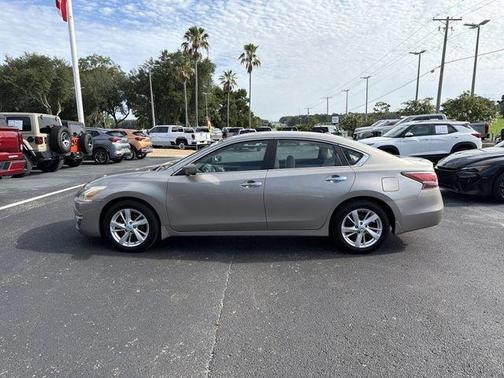 Saharan Stone 2015 Nissan Altima 2.5 SV