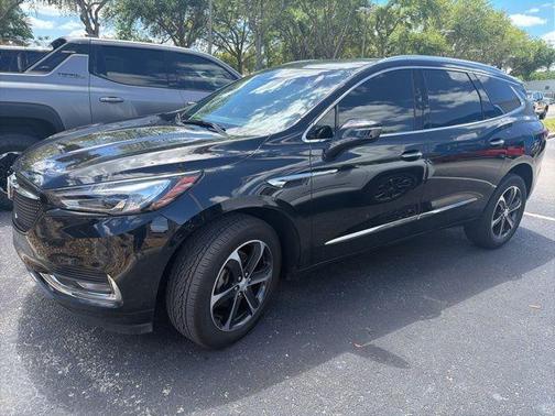 2020 Buick Enclave Essence