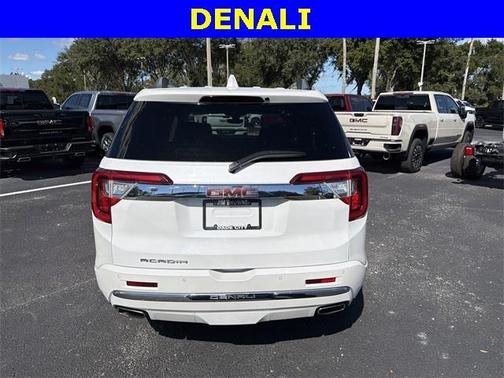 2021 GMC Acadia Denali