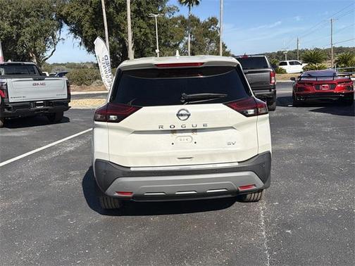 2021 Nissan Rogue SV