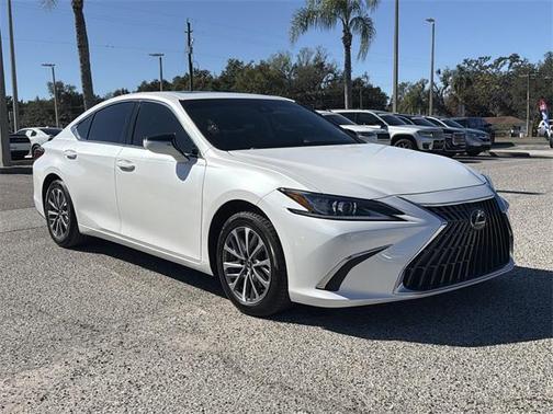 2022 Lexus ES 350 Base