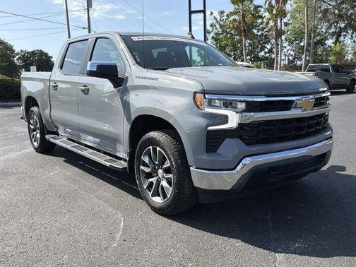 Slate Gray Metallic 2024 Chevrolet Silverado 1500 LT