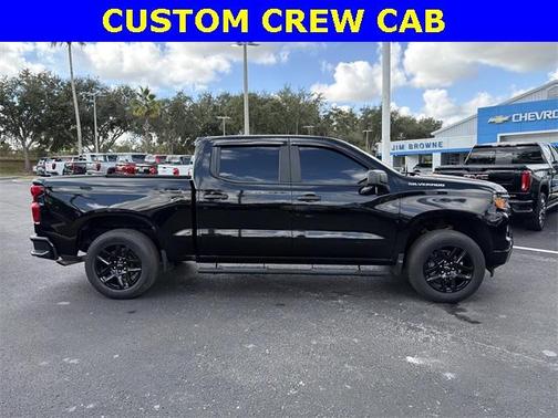 2022 Chevrolet Silverado 1500 Custom