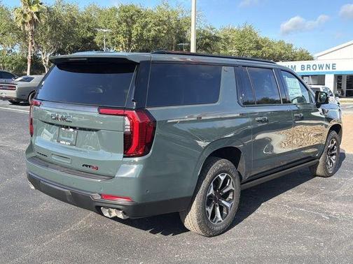 Midnight Pine 2026 GMC Yukon XL AT4 Ultimate