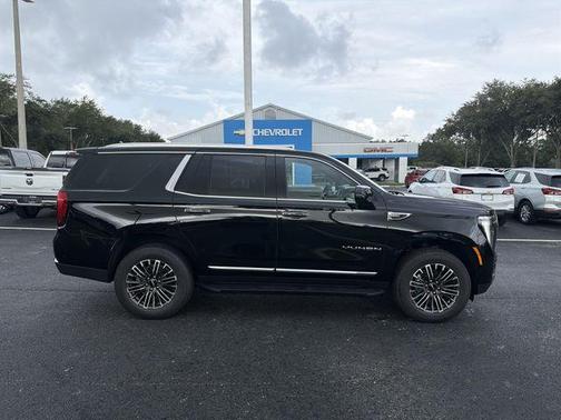 Onyx Black 2026 GMC Yukon Elevation