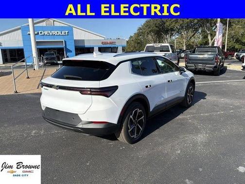 2026 Chevrolet Equinox EV LT 2