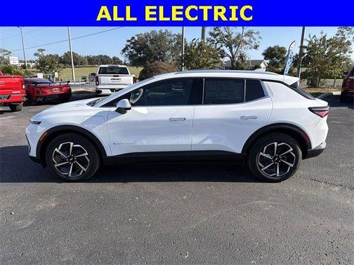 2026 Chevrolet Equinox EV LT 2