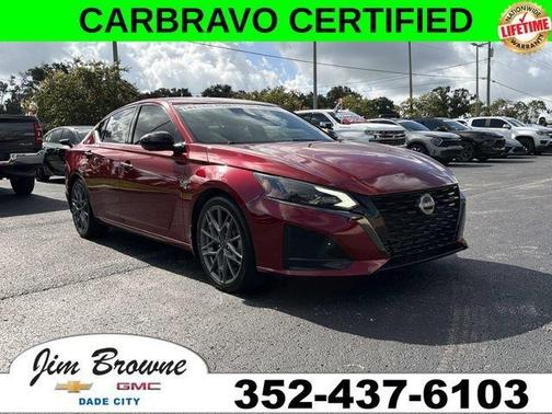 Scarlet Ember 2023 Nissan Altima 2.0 SR