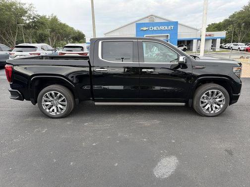 Onyx Black 2026 GMC Sierra 1500 Denali