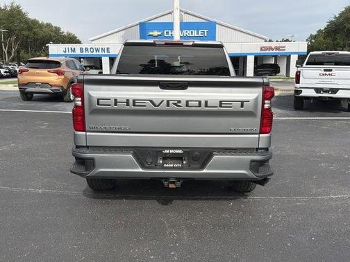 Sterling Gray Metallic 2023 Chevrolet Silverado 1500 Custom