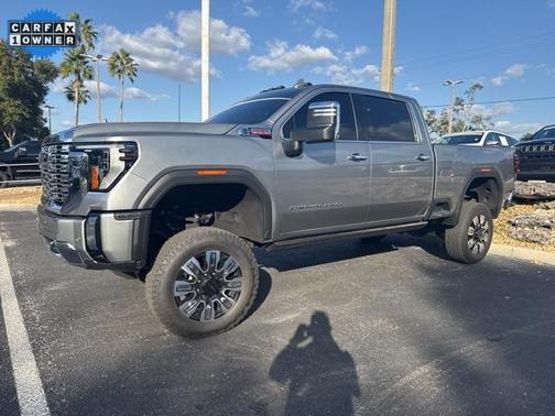 2024 GMC Sierra 2500 Denali