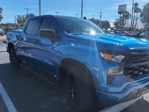 2022 Chevrolet Silverado 1500 Custom