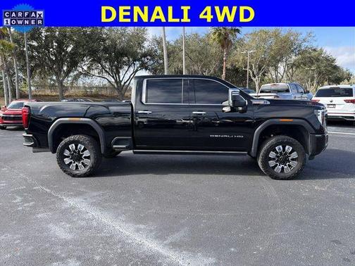 2024 GMC Sierra 2500 Denali