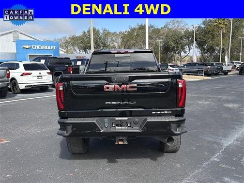 2024 GMC Sierra 2500 Denali