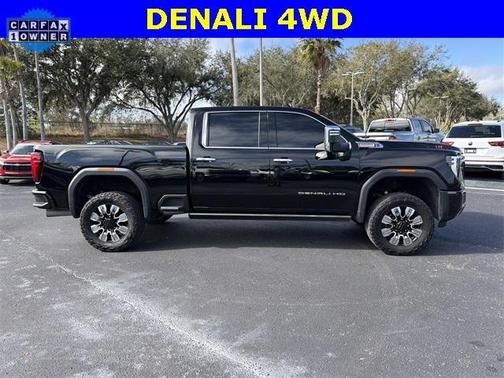 2024 GMC Sierra 2500 Denali